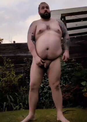 Male Pissing Amateur Naked Nude Pee