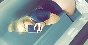 Sexy selfie before gym! Snapchat - bekkaderp