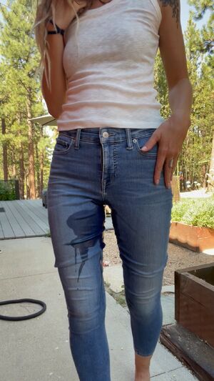 Wetting Amateur Homemade Panties Pee