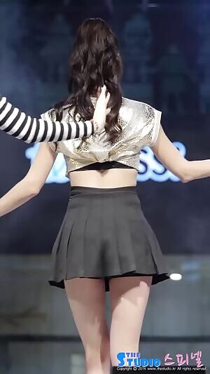 HELLOVENUS - KWON NARA