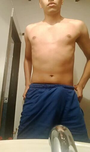 This is how I spend my Valentine day 😅💔