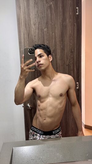 Gay Nipple Play Big Nipples Chaturbate