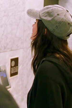 Courteney Cox from Shameless.