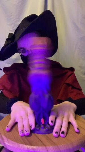 Knotted Anal Cum Dildo Femboy