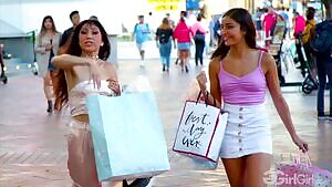 Squirting Sisters - Emily Willis, Judy Jolie