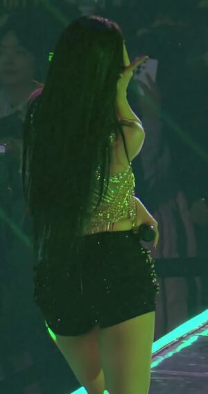 IVE - Yujin