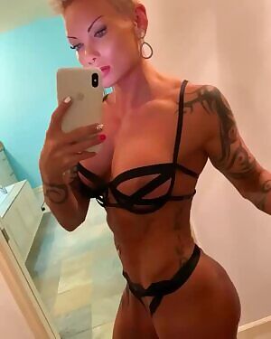 Nahla Monroe