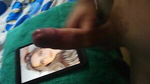 ADDISON RAE HUGE CUMSHOT / FULL VIDEO IN COMMENTS