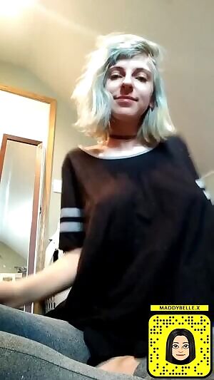 This shirt feels amazing against my nips tbh