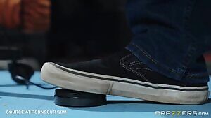 I'd like to see more gifs like this