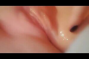 Splashing in my mess 🙊