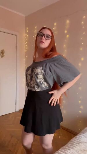 Not Nude Cute Homemade OnlyFans Solo