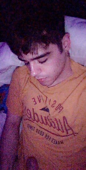 Hey .. just here doing my thing 🙊