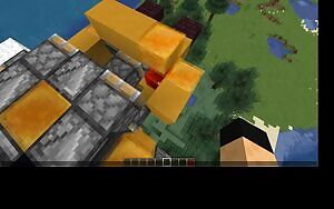 Flying queen bee using honey blocks