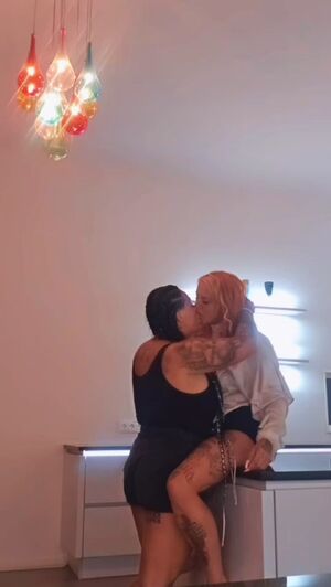 Lesbian Tongue Kissing Consensual Kinkylesbians Lesbians