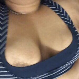 bouncing around OC reveal... where else should I post this 😛