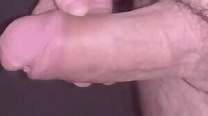 Daddy’s gonna wreck your little holes😈😈