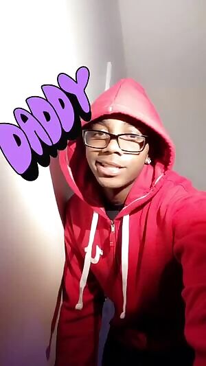 Luna Love in jerking mood 😍