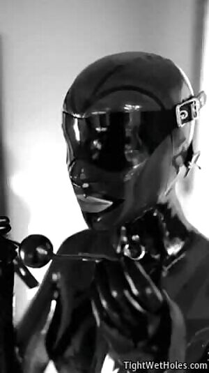 Self gagging rubber doll