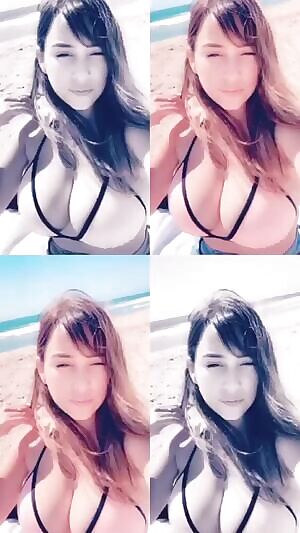 busty teen from los angeles