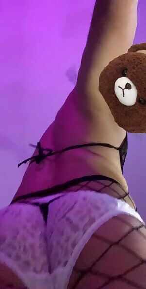 I love to jiggle 🥰🥰💦🍑