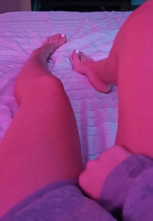 Feet Cum Cleaning