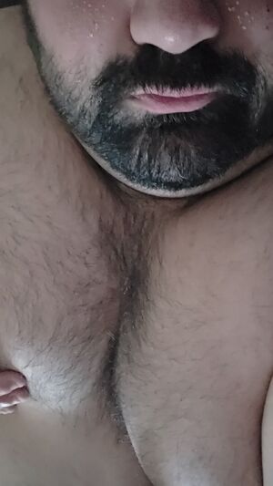 Gay Nipple Play Bear Beard Chubby