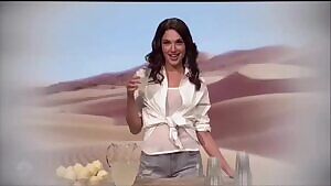 Gal Gadot is just so sexy