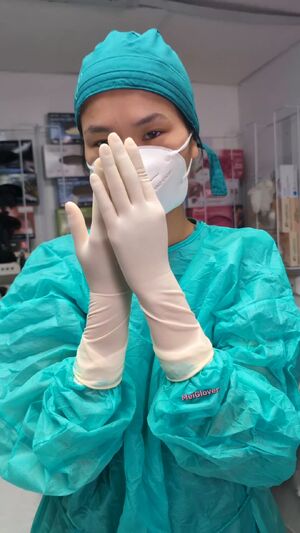 Medical Gloves