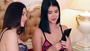 Lady D & Halli Sanders