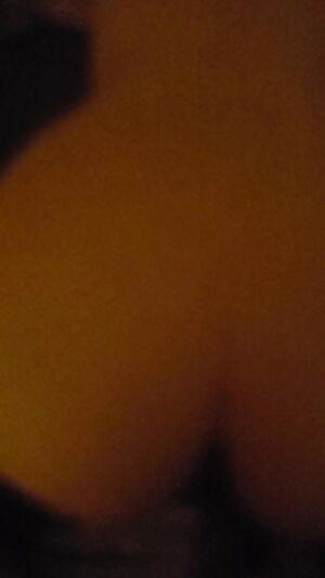 That waist to ass ratio really shines when she wiggles onto my cock