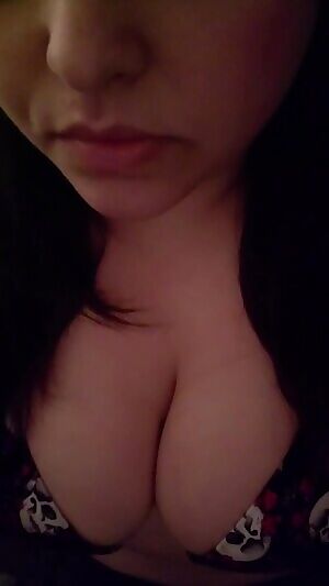 My face was made to be fucked/grinded hard