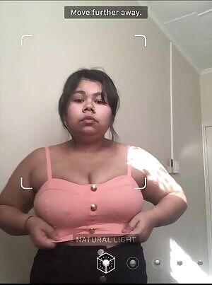 My top deserves a medal for holding all that in 🌸