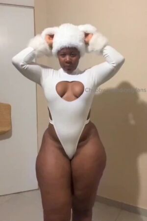 Raw Curves African Ass Clapping Bubble Butt