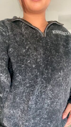 Minnesota Mil(f) showing off