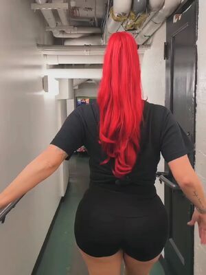 Short Shorts Ass Celebrity Red Hair