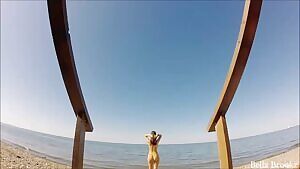 Round things in your face!