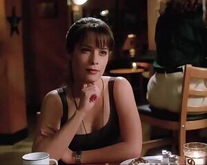 Holly Marie Combs - Charmed - 1998 02