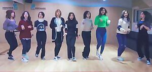 TWICE - 