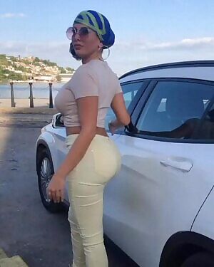 Would follow her to the breeding room