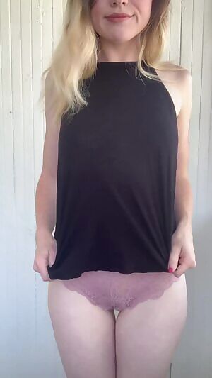 I should be getting ready for work but I made this for you instead 💕