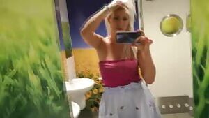 Public Car Orgasm ..