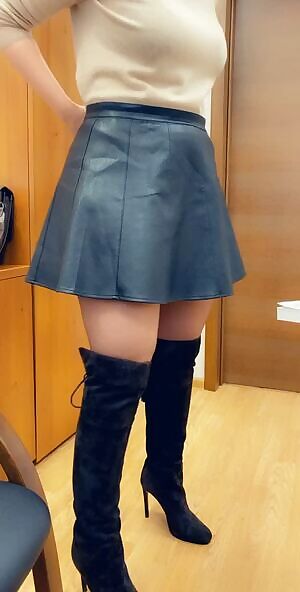 Sorry boss. Looks like i lost something. I’m so clumsy 😘