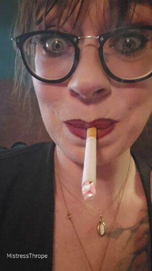 Smoking fetish Amateur Clips4Sale Glasses Lips