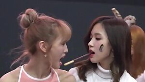 Twice Momo & Mina kiss