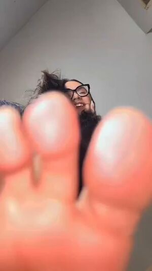 Feet JOI Foot Giantess