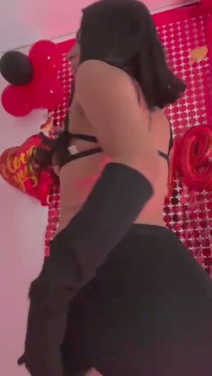 Sexy Lingerie Amateur Ass Cumshot Cute