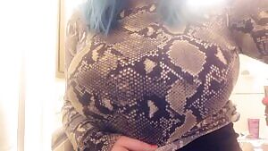 Anime tiddies in slow motion ;P 22 play with me?