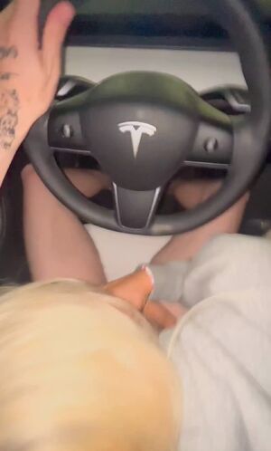Car Blowjob Amateur Asian Blonde Deepthroat