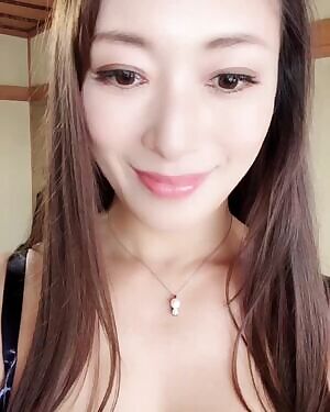 A cute bra and a cute smile